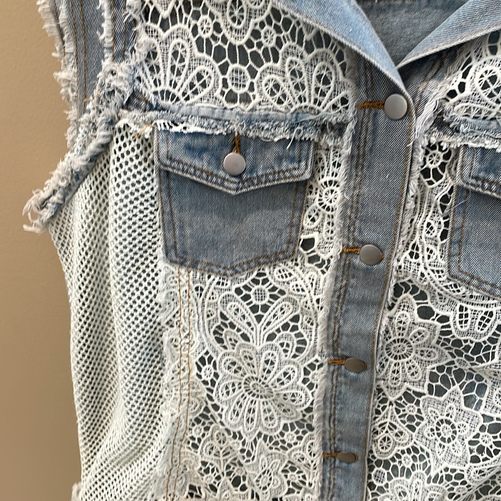 POL Denim Vest NWT - Picture 3 of 5